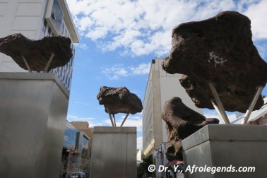 Namibia_Gibeon Meteorites_1